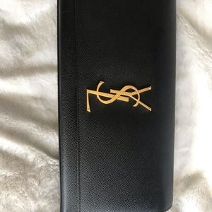 Ysl clutch